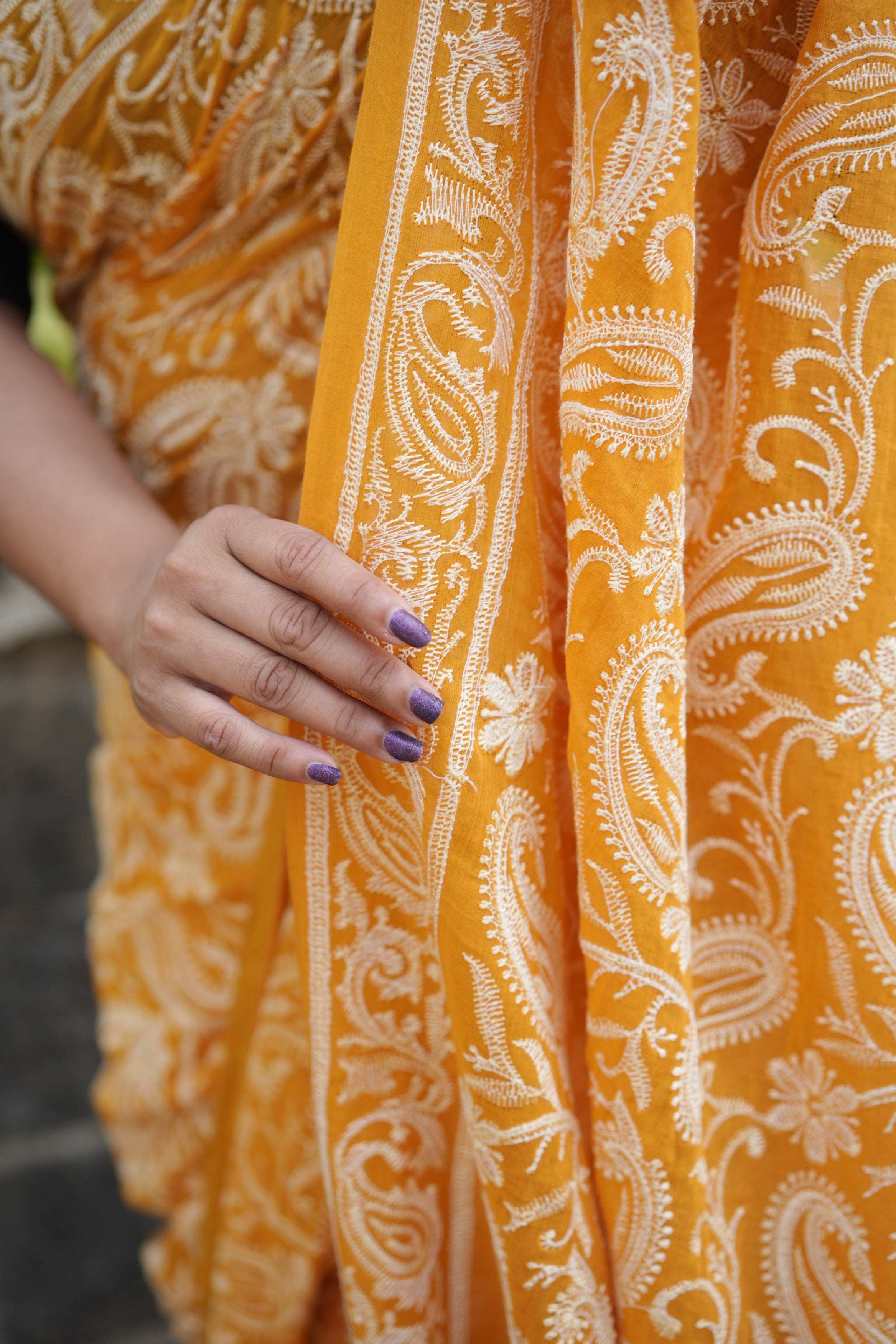 Handwoven Chikankari Embroidery on Mulcotton Saree